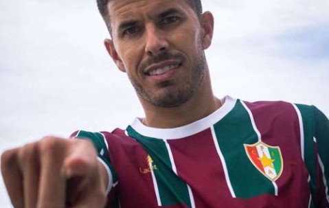 赛前突围战来临，里昂围绕葡超止住颓势，压力陡增，团队化学反应显著(佩通坦能否顶住压力逆转颓势)-九游登录入口